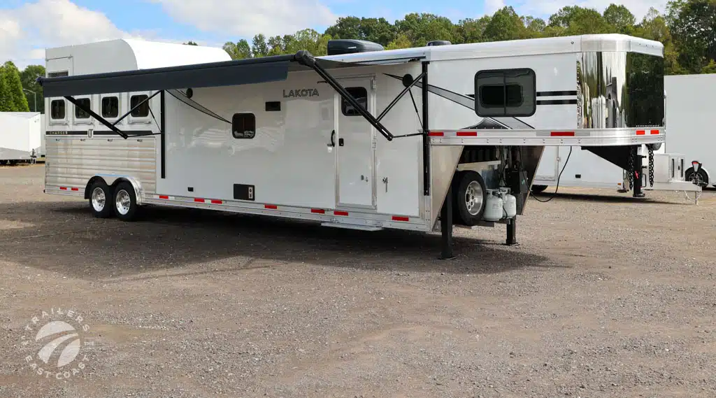 2026 Lakota Charger 4-Horse Slant Load with 15ft. Living Quarters